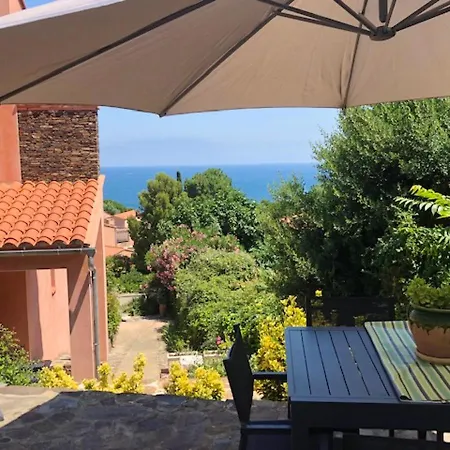 Lumineux A Avec Terrasse Et Vue Sur 아파트